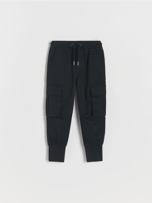 Cargo joggers with pockets Color black RESERVED 067BF 99X