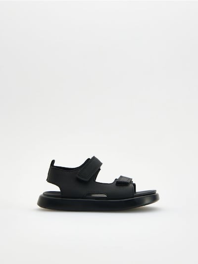 Sandals with velcro fastening