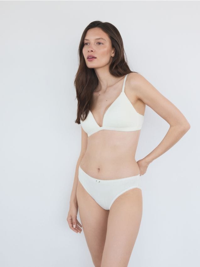 Moulded bras 2 pack - RESERVED