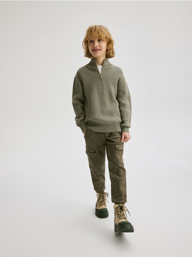 Elastic joggers with chain detail - RESERVED