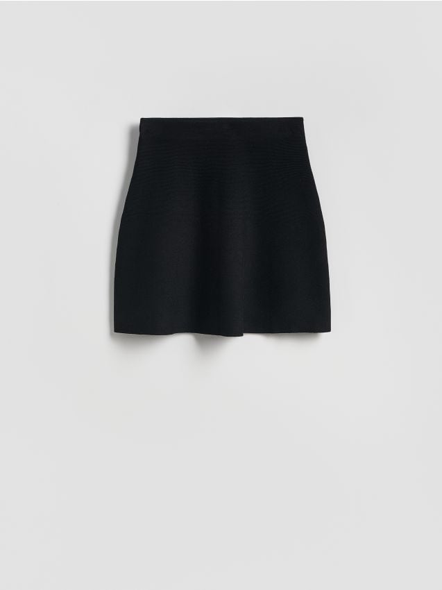 Viscose blend mini skirt - RESERVED