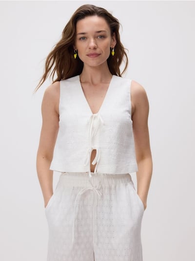 LADIES` VEST