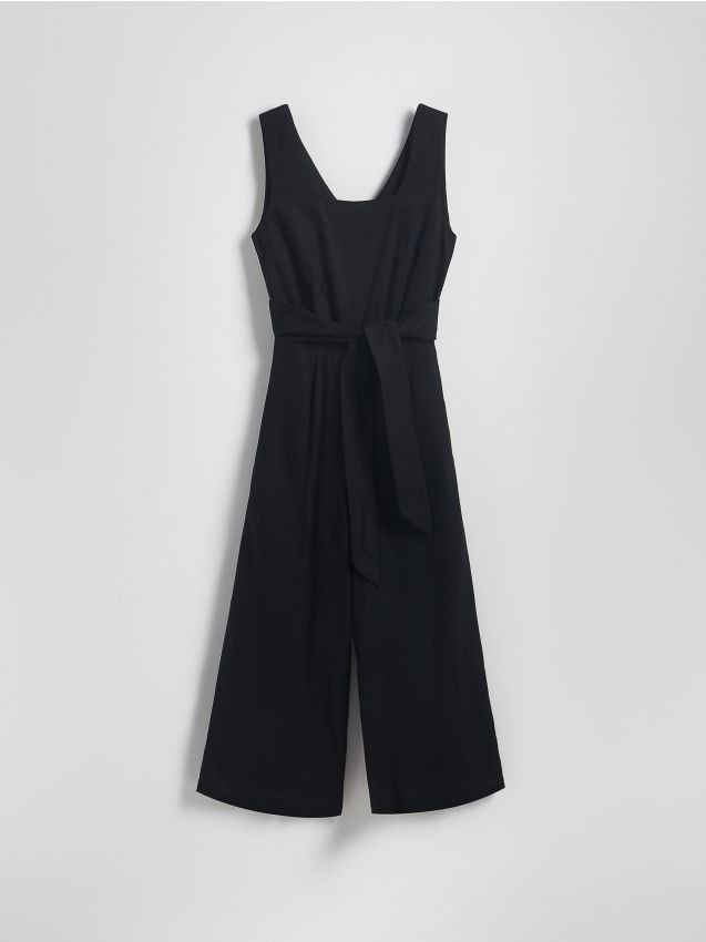 Viscose rich jumpsuit with linen blend - RESERVED
