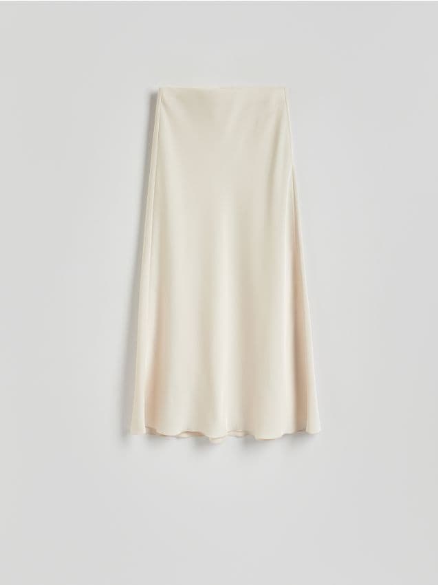 Maxikleid aus Satin - RESERVED