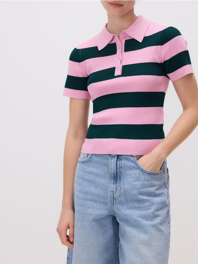 Blouse with a polo collar