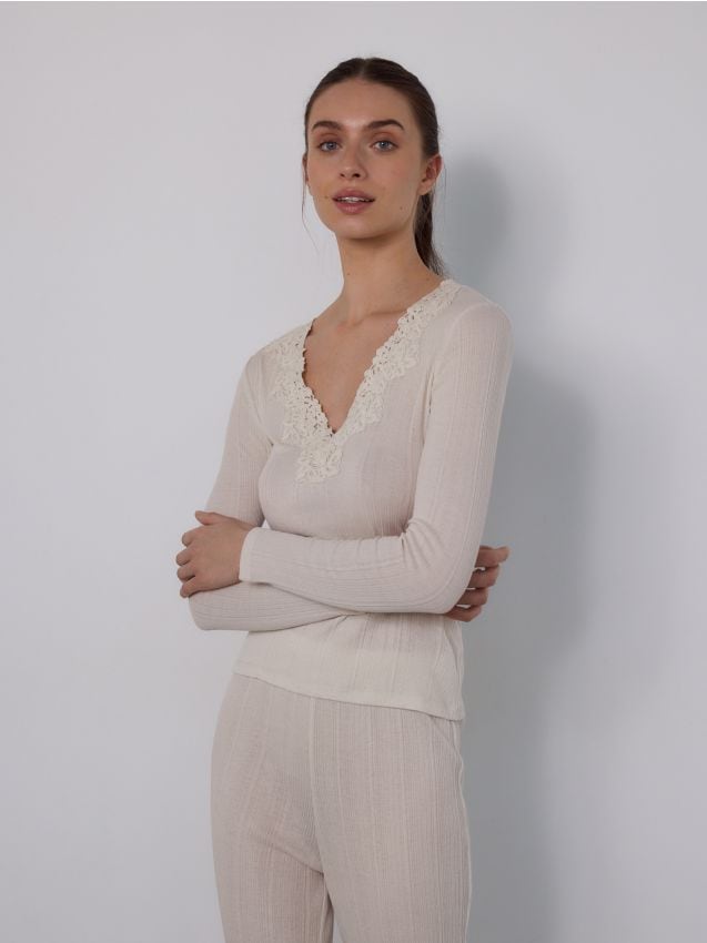 Viscose blend two piece pyjama set - RESERVED