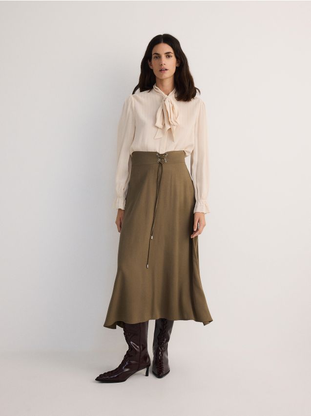 LADIES` SKIRT - RESERVED