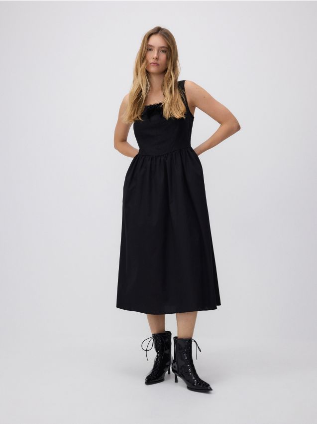 Reserved woman dress outlet