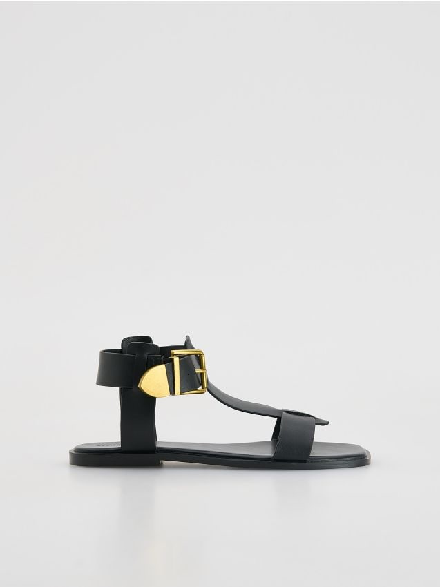Leather sandals - RESERVED