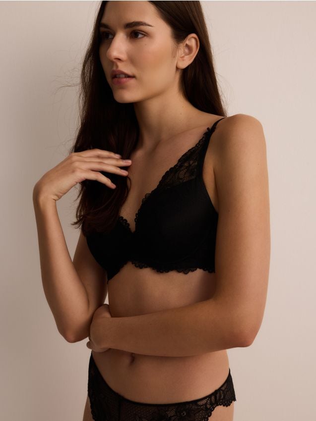 Lace push up bra - RESERVED