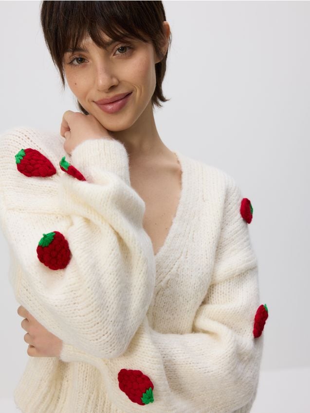 LADIES` SWEATER - RESERVED