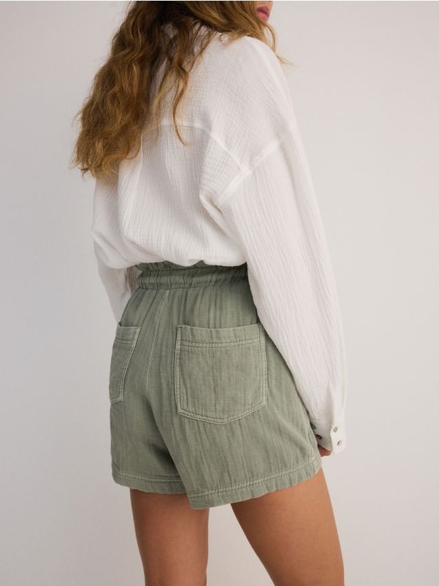 Reserved - ladies` shorts - verde-pal