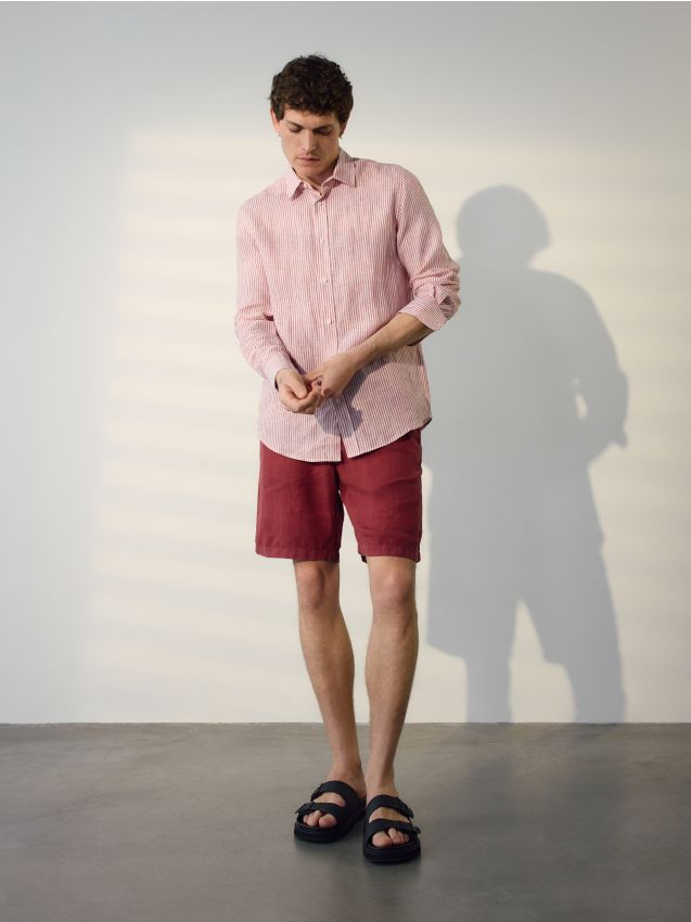 Regular fit linen shirt - RESERVED