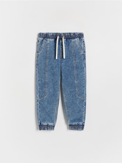 Elastiske joggingjeans