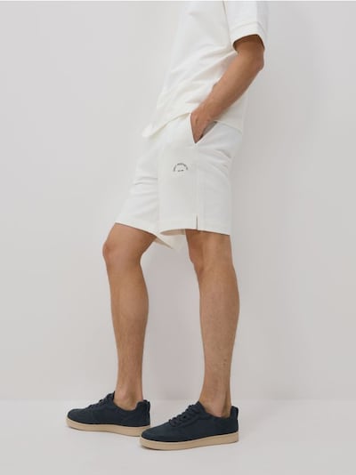Zamszowe sneakersy