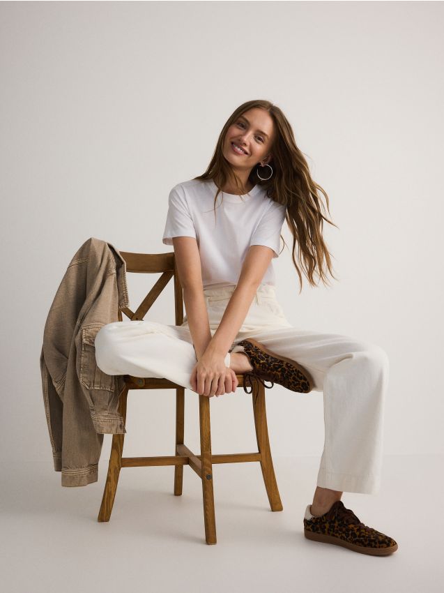 Reserved - ladies` jeans trousers - crem