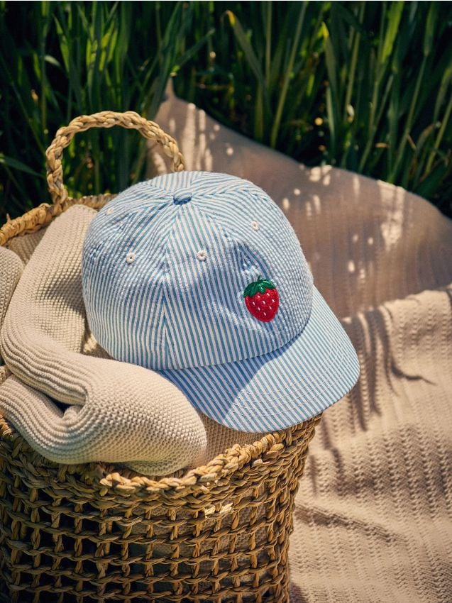 Cap with embroidery - RESERVED