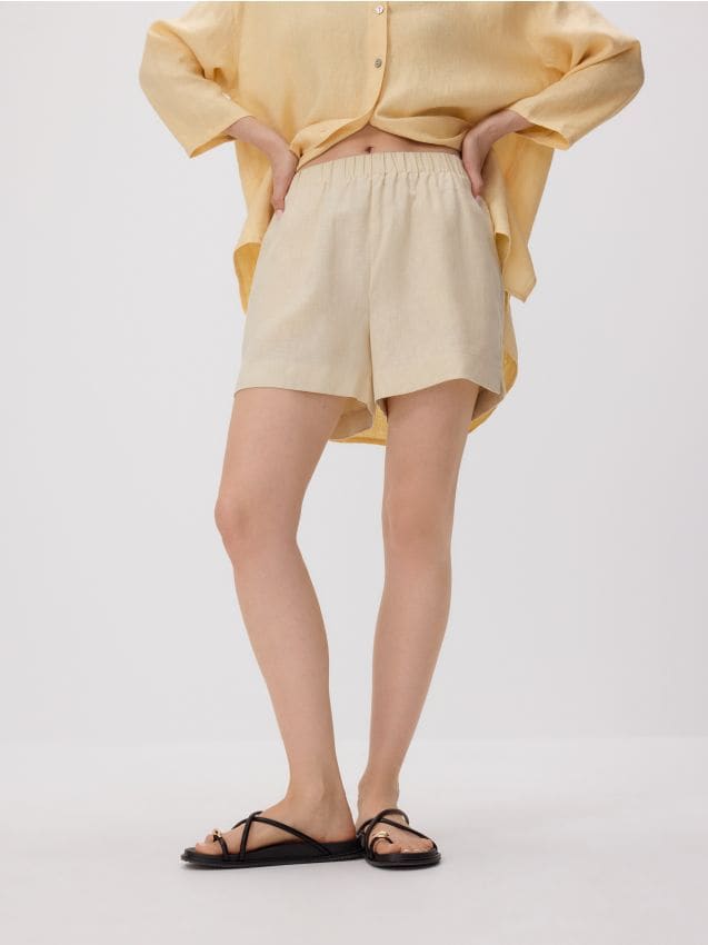 Linen shorts - RESERVED