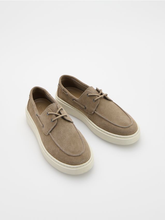 Chaussures en cuir - RESERVED