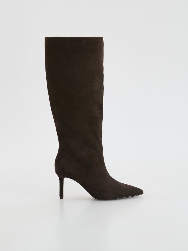 Kniehohe Stiletto-Stiefel aus Leder - RESERVED