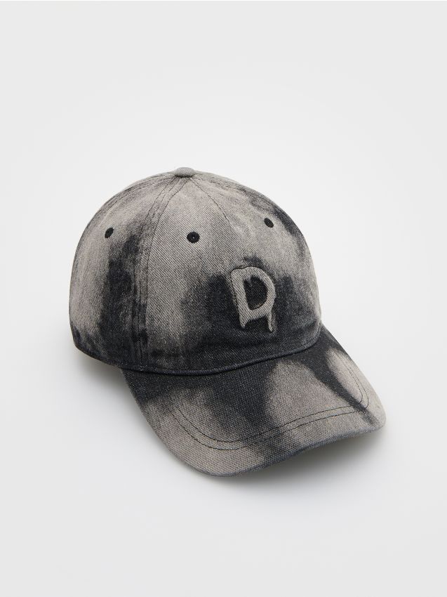 Reserved - men`s peaked cap - multicolor