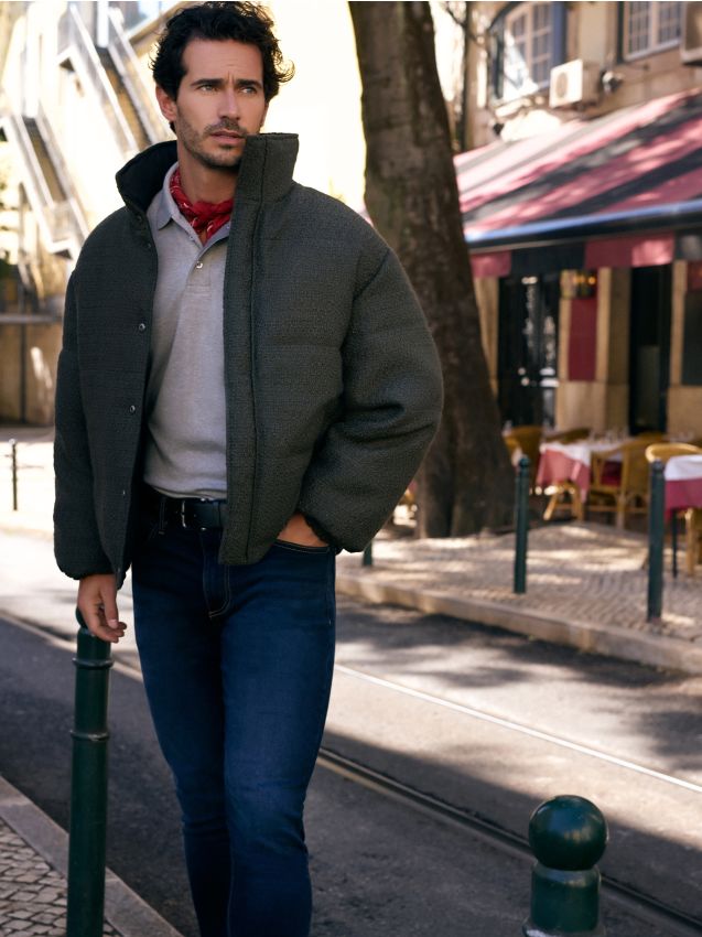 Jeans i slim fit med bælte - RESERVED