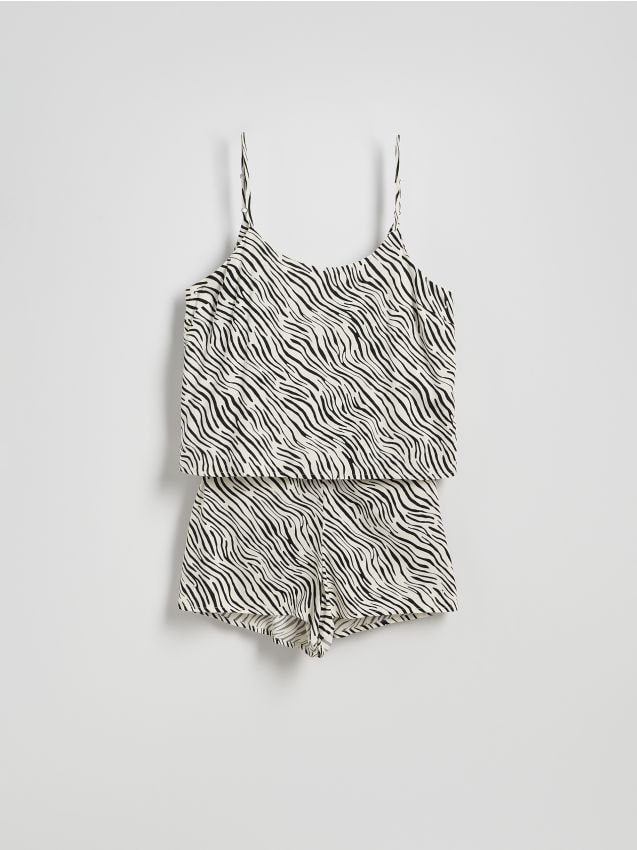 LADIES` PYJAMA - RESERVED