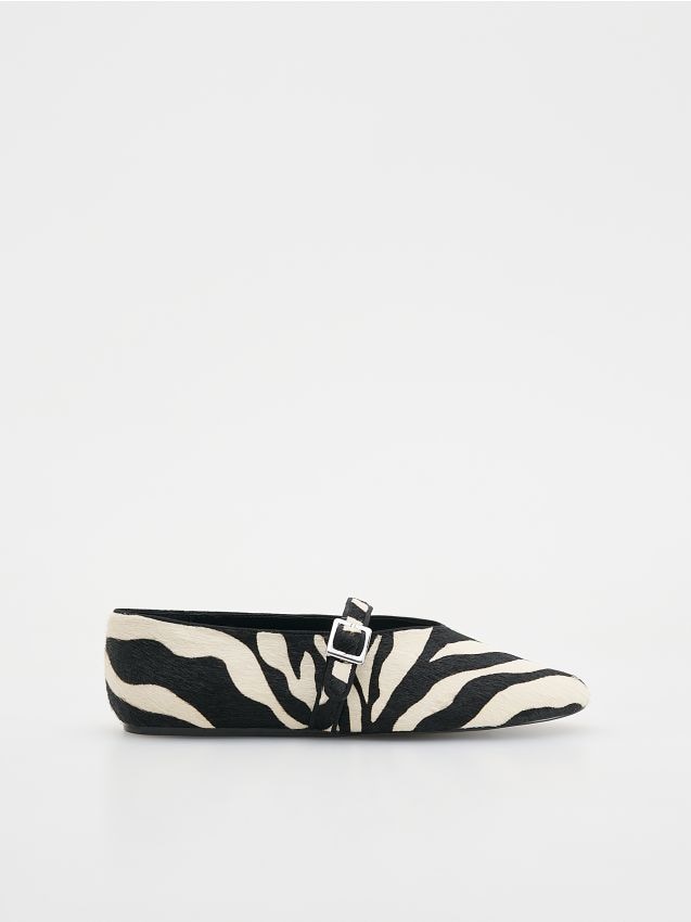 Leather ballerinas with animal print - RESERVED