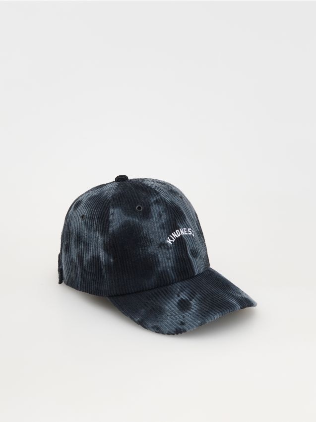 GIRLS` PEAKED CAP - RESERVED
