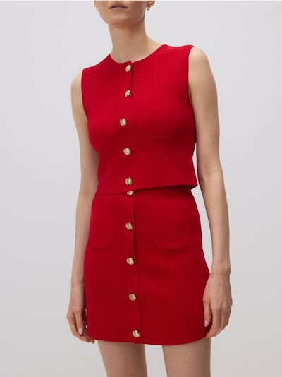 Mini skirt with pockets