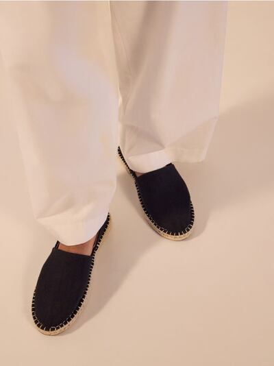 MEN`S LOAFER SHOES