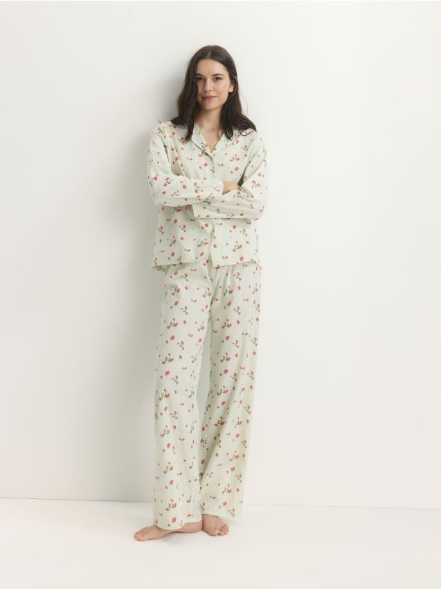 Two piece pyjama set - RESERVED
