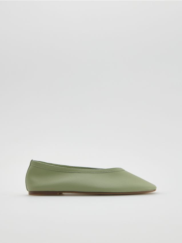 LADIES` BALLERINAS - RESERVED