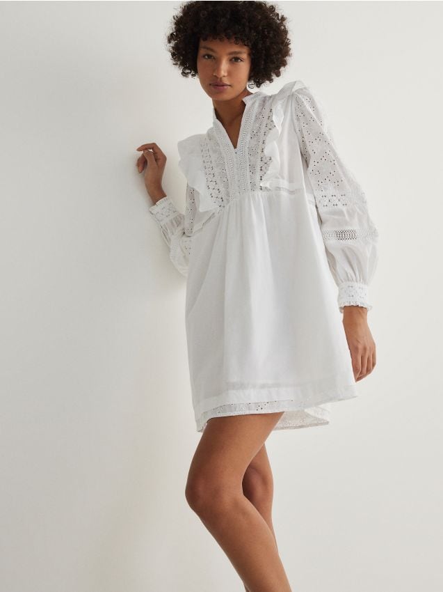 Reserved - rochie cu model ajurat - alb