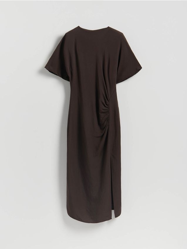 Kleid mit hohem Viskoseanteil - RESERVED