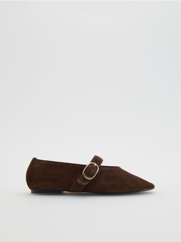 Wildleder-Ballerinas mit Riemen - RESERVED