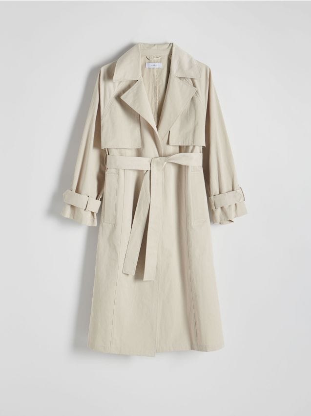 LADIES` COAT - RESERVED