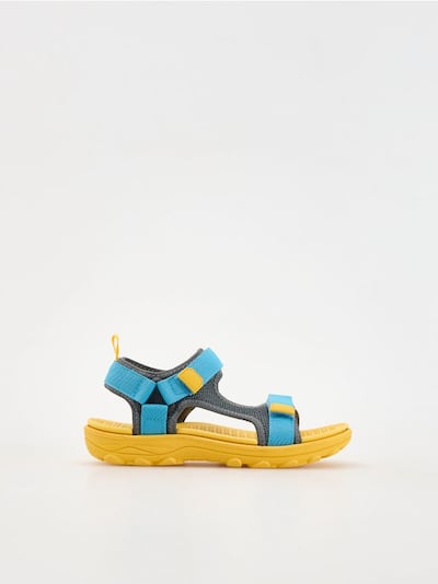 Sandale multicolore cu prindere cu scai