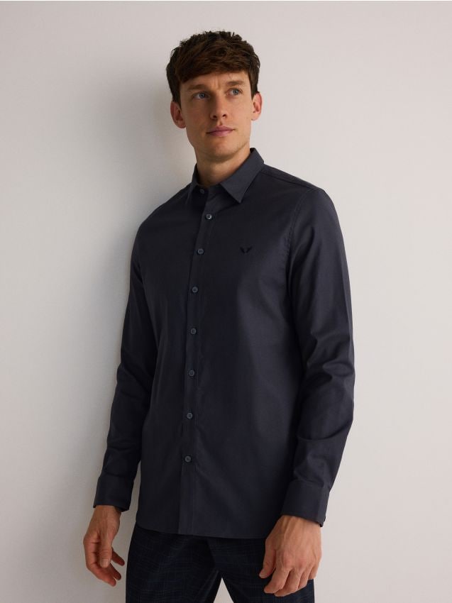 Slim fit overhemd met borduursel - RESERVED