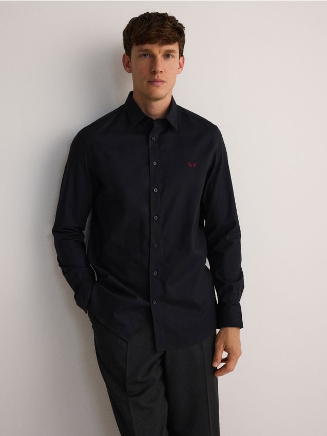 Slim fit overhemd met borduursel - RESERVED
