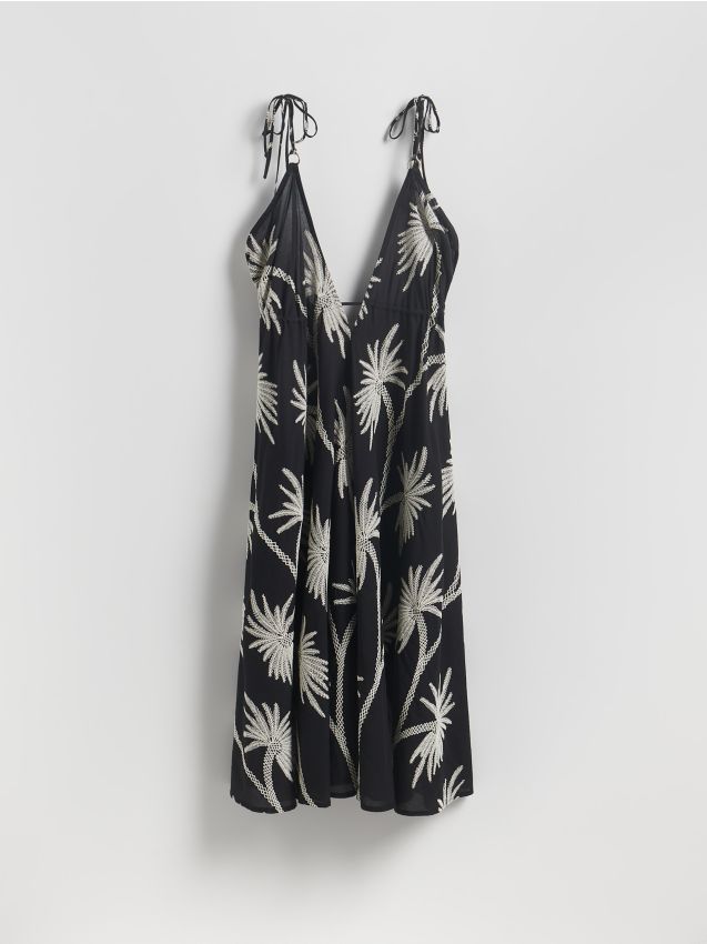 LADIES` PONCHO - RESERVED