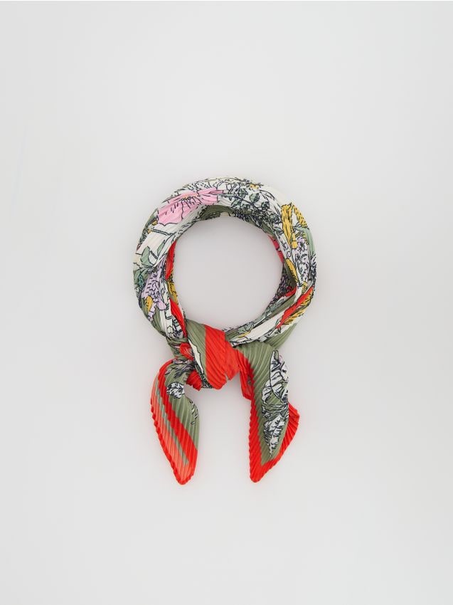 Patterned neckerchief - RESERVED