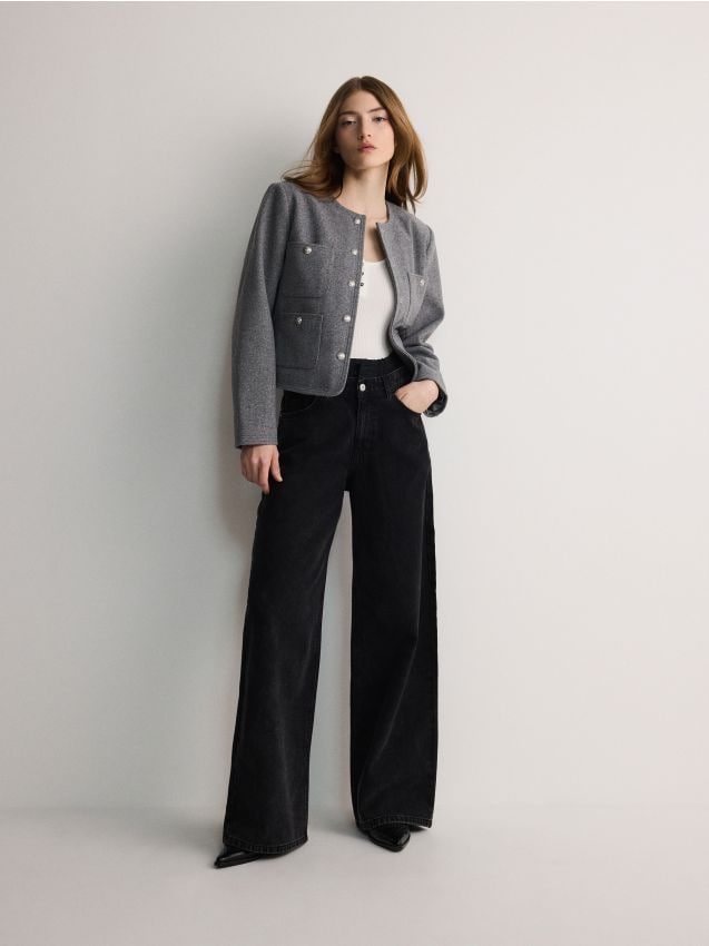 Short jacket with pockets - RESERVED