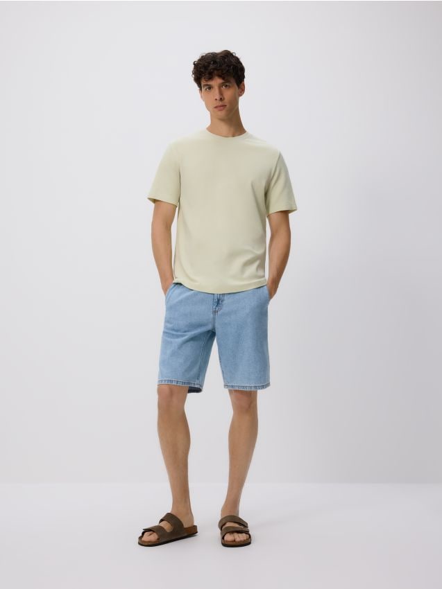 Regular fit structural fabric T-shirt - RESERVED