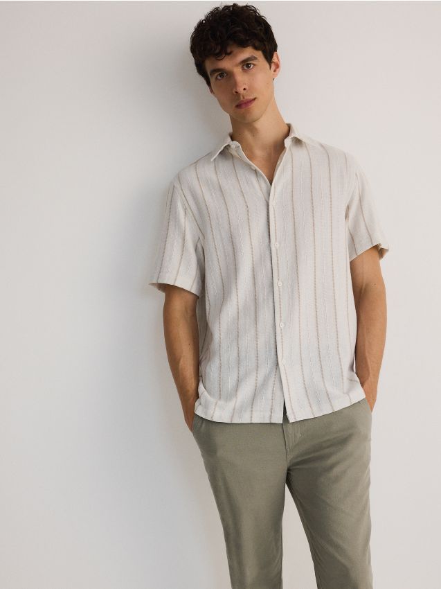 Chemise comfort fit à rayures - RESERVED