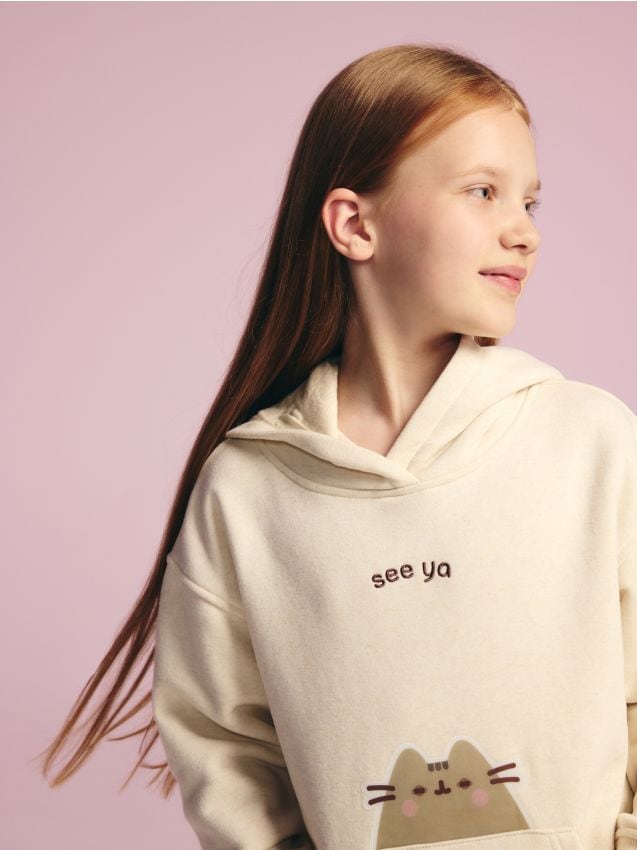 GIRLS` JOGGING TOP - RESERVED