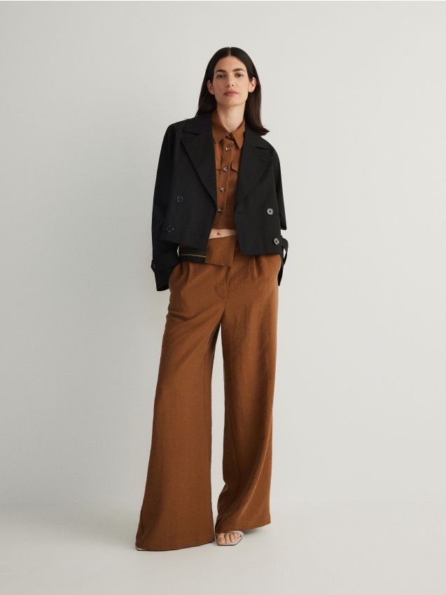 Reserved - trenci scurt - negru