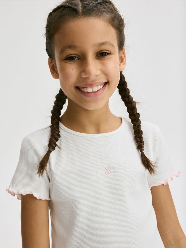 Reserved - Tricou cu broderie - crem