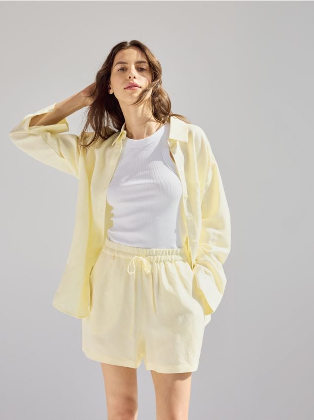 Shorts with linen blend - RESERVED
