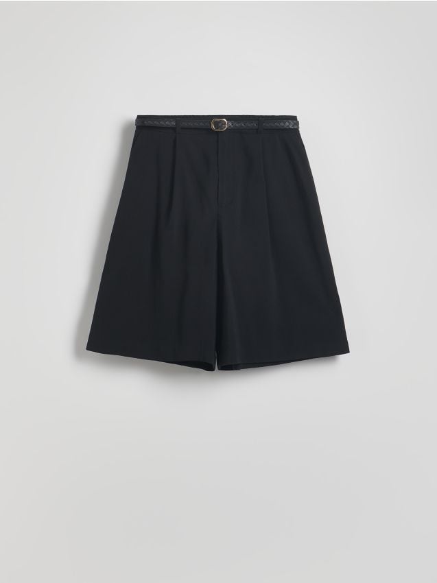 Belted bermuda shorts - RESERVED